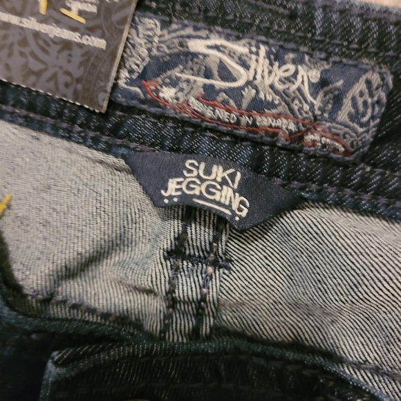 New Silver Suki Jeggings Jeans Size 26 L:31 - Picture 5 of 7